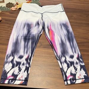 Lululemon wunder under crop leggings